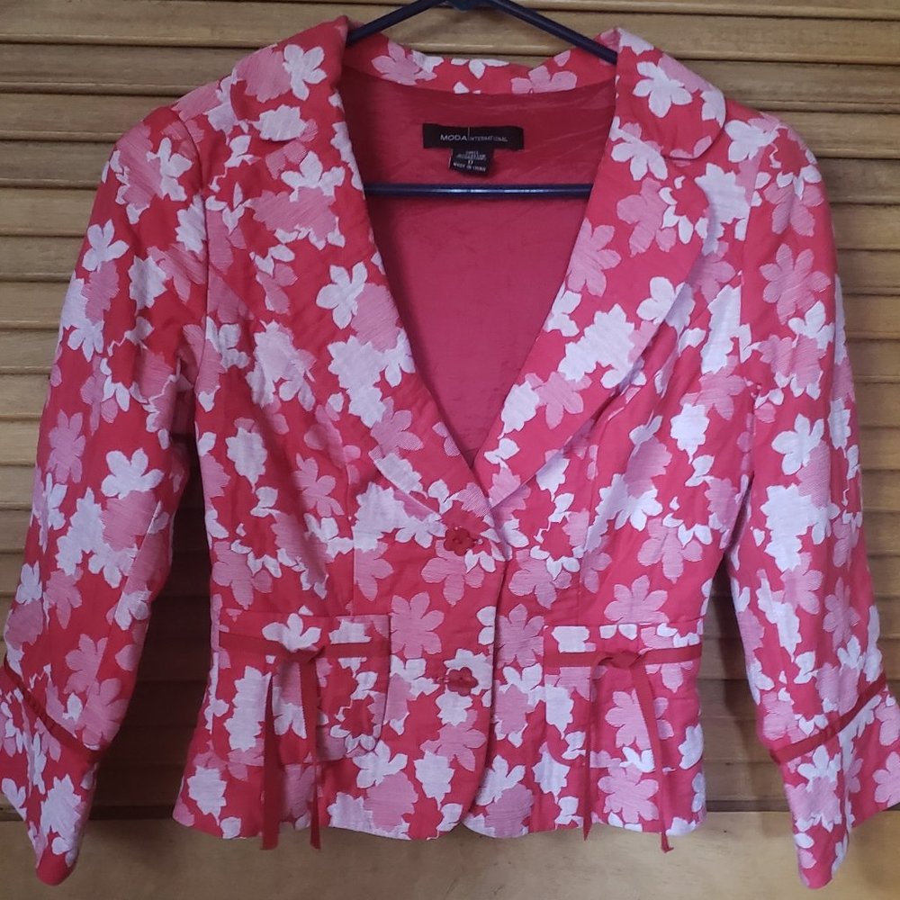 VS brand Floral Blazer